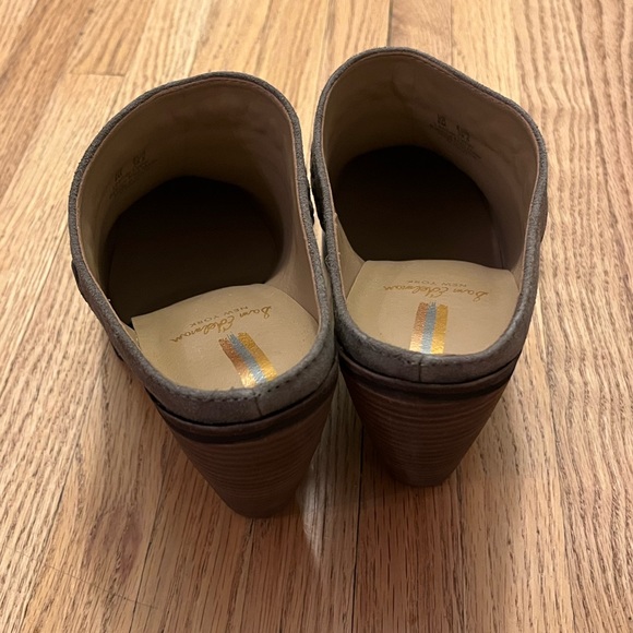 Western Olive Mule - Picture 9 of 9